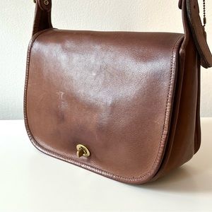 Vintage Coach United Airlines Stewardess NYC